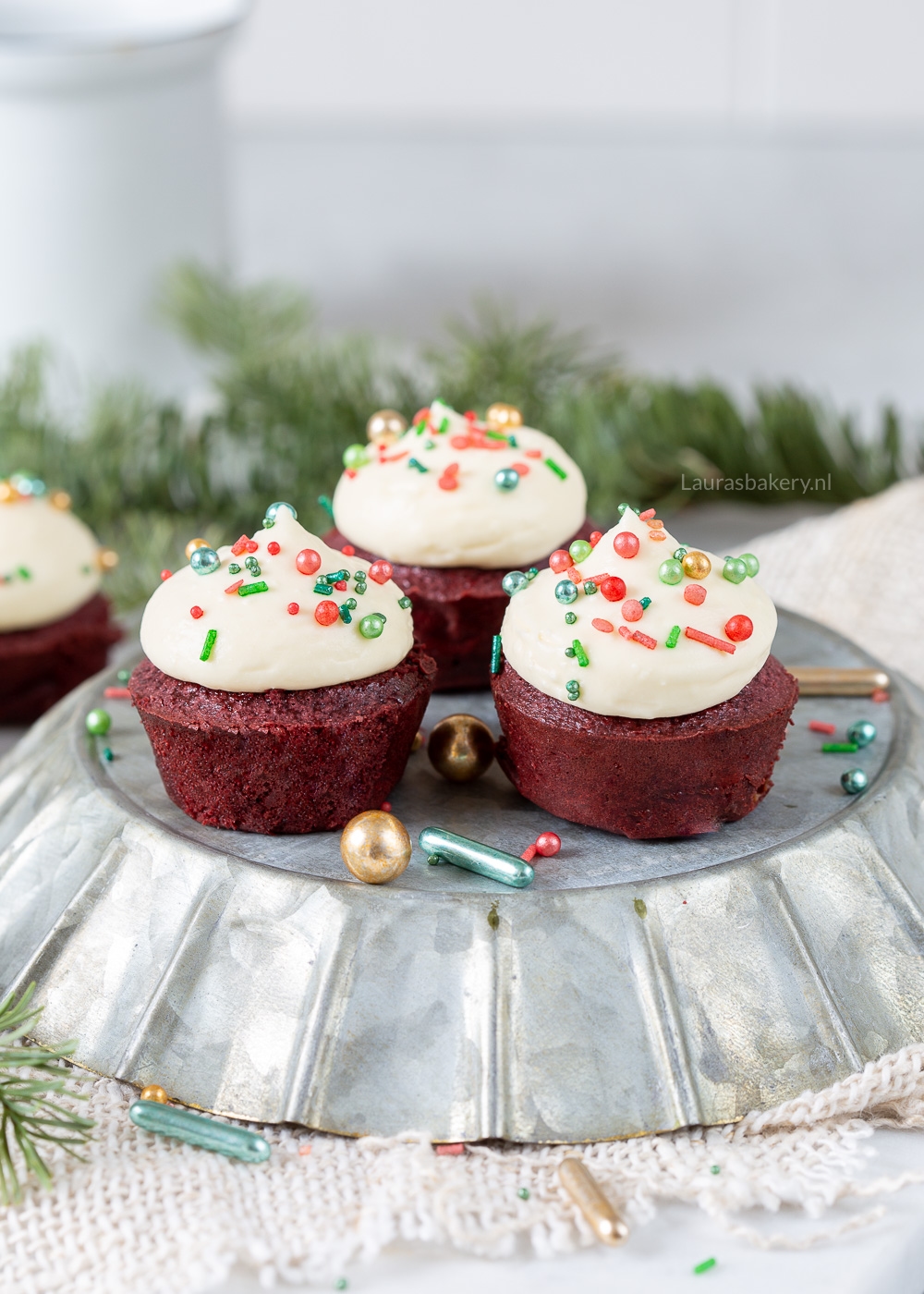 Red velvet brownie bites met witte chocolade