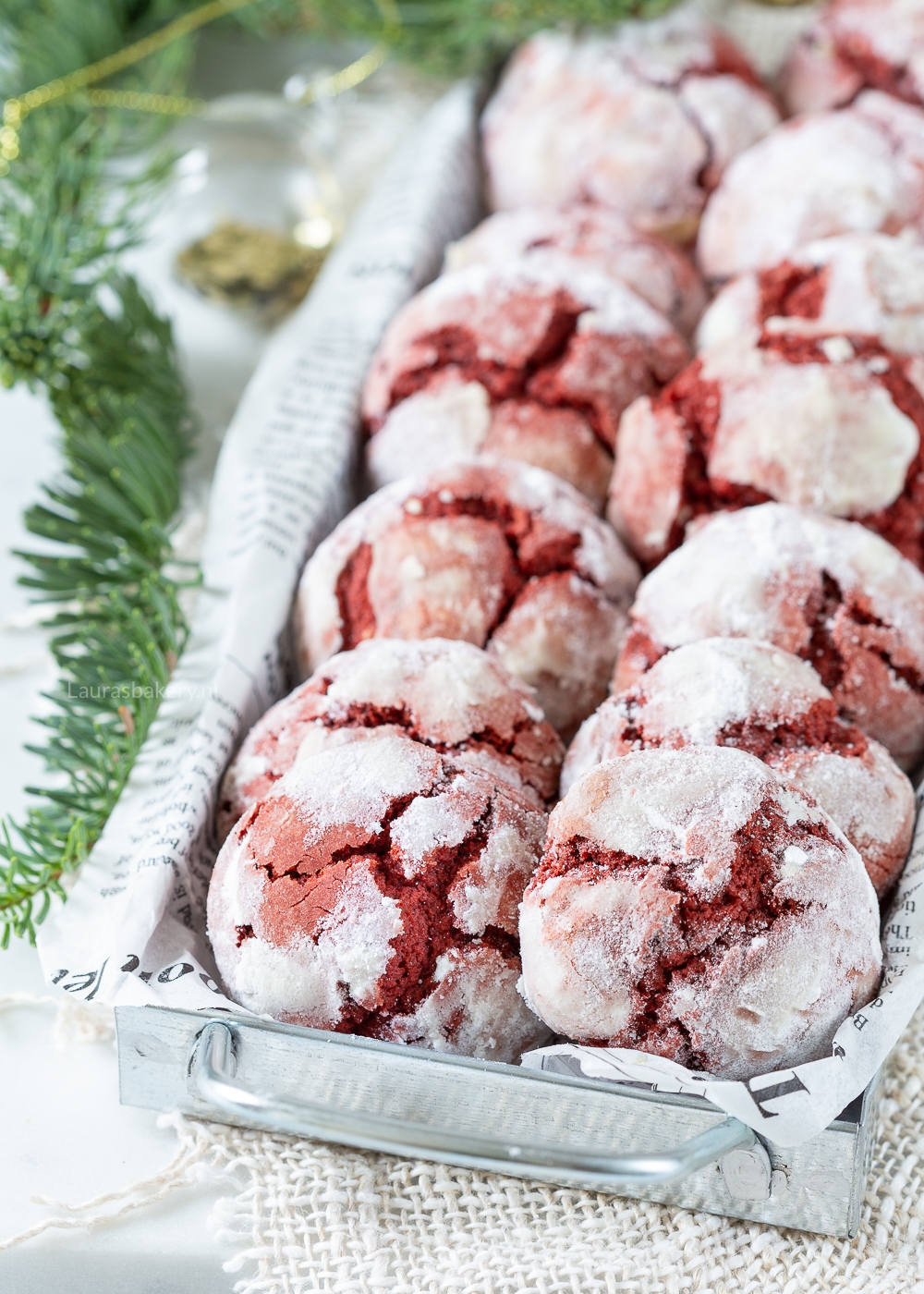 Red velvet crinkle cookies recept