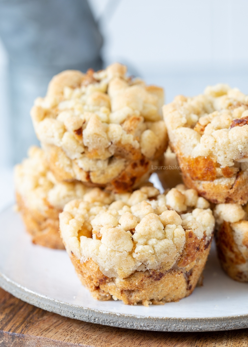 wentelteefjes muffins uit de oven