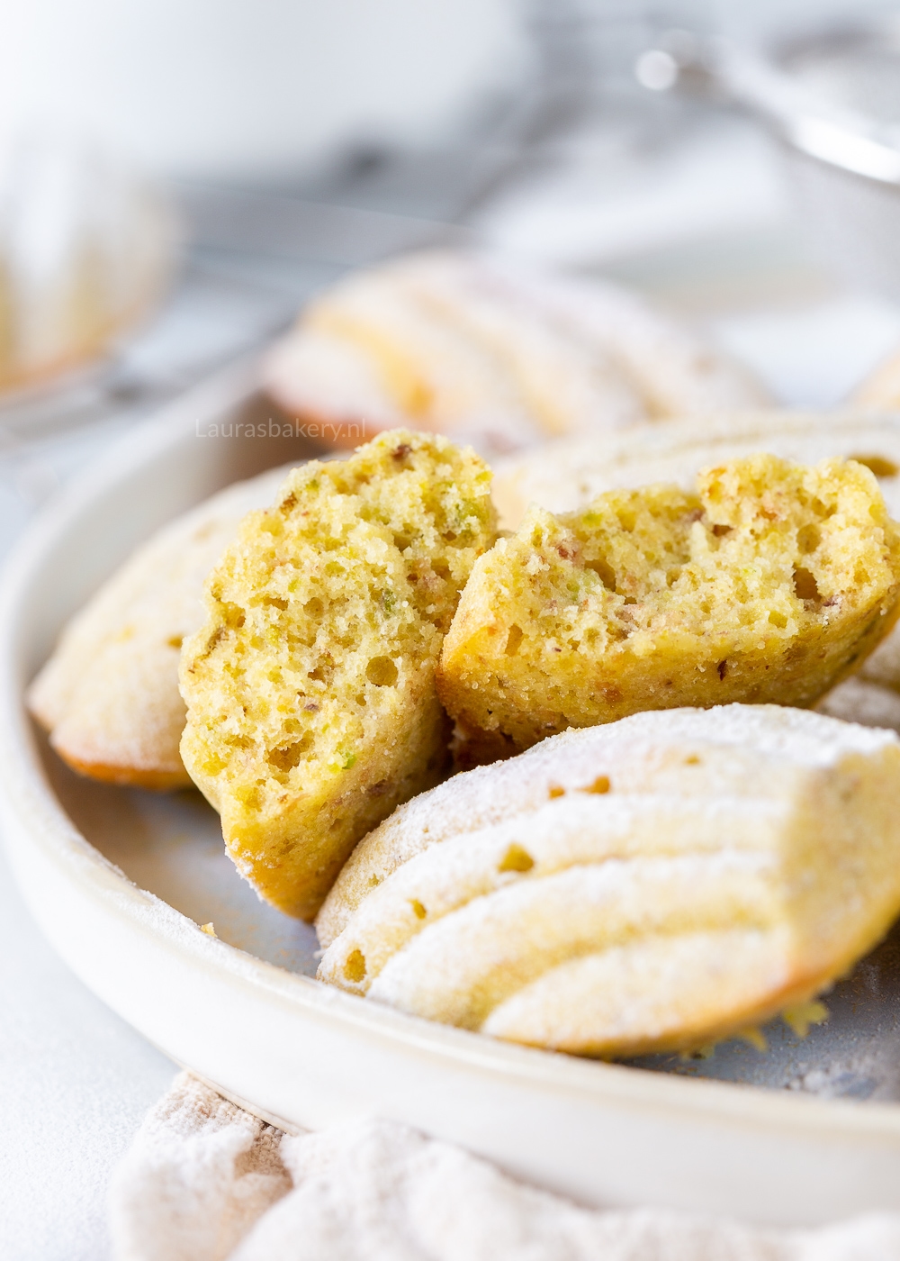 Citroen-pistache madeleines