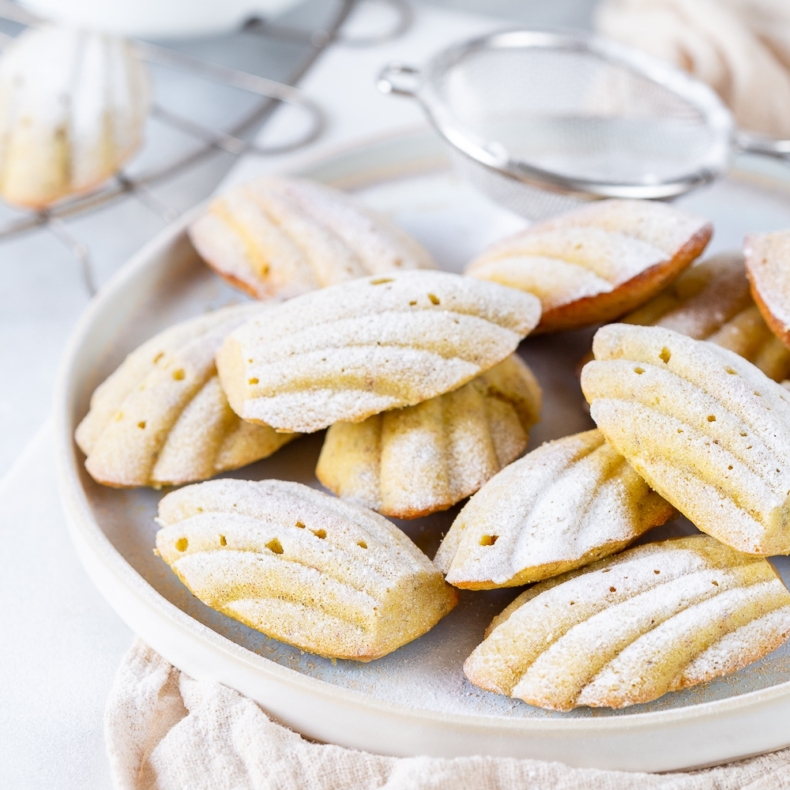 Citroen-pistache madeleines