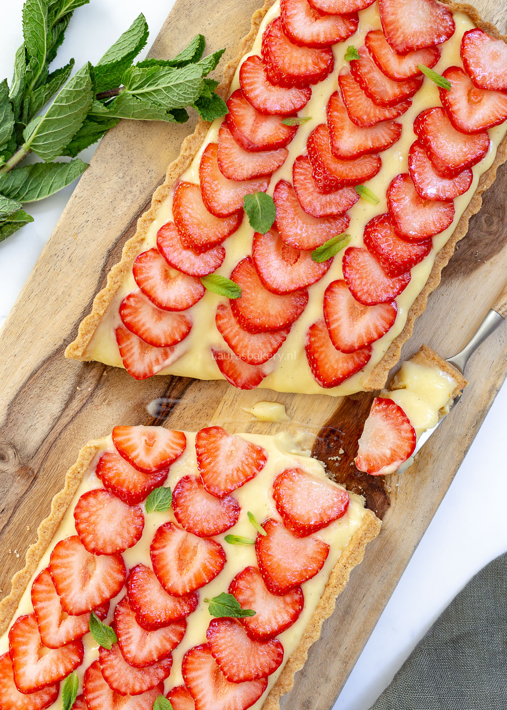 Aardbeien zandtaart (1)
