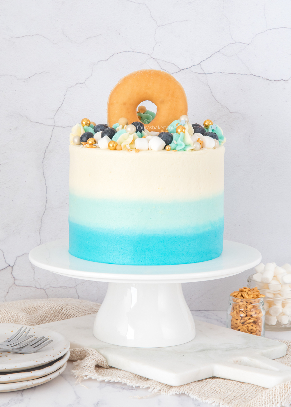 ombre taart babyshower blueberry-lemon smaak