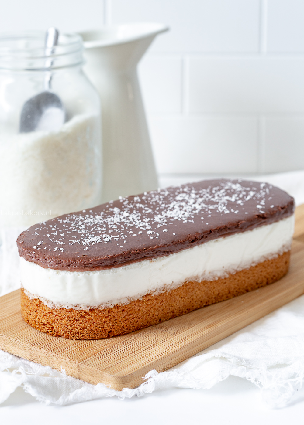 Bounty sloffentaart met kokosspijs