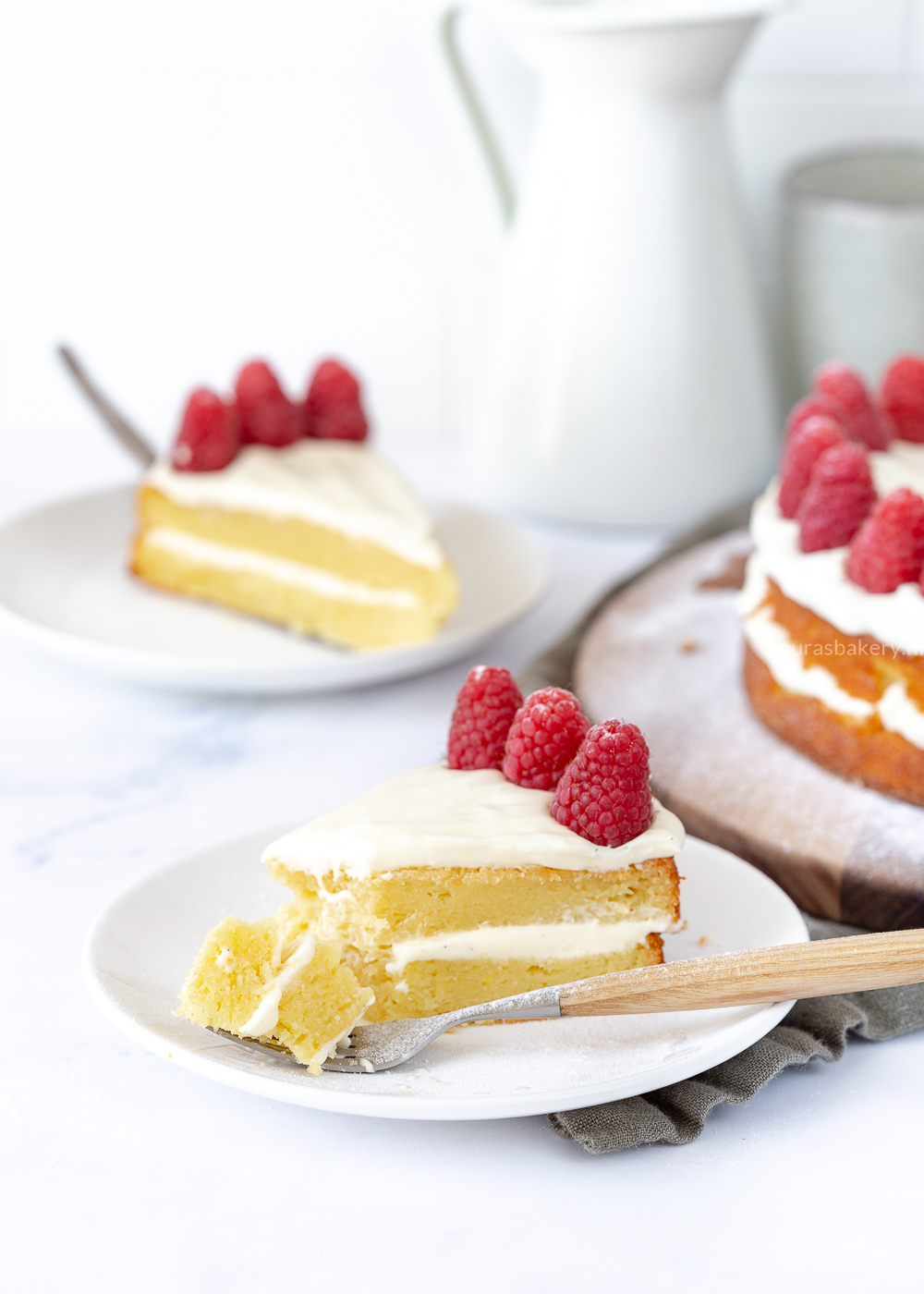 Ricotta cake met frambozen en mascarpone citroenroom (2)