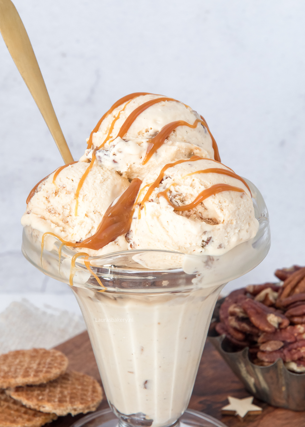 Stroopwafel-pecan karamelijs-2a