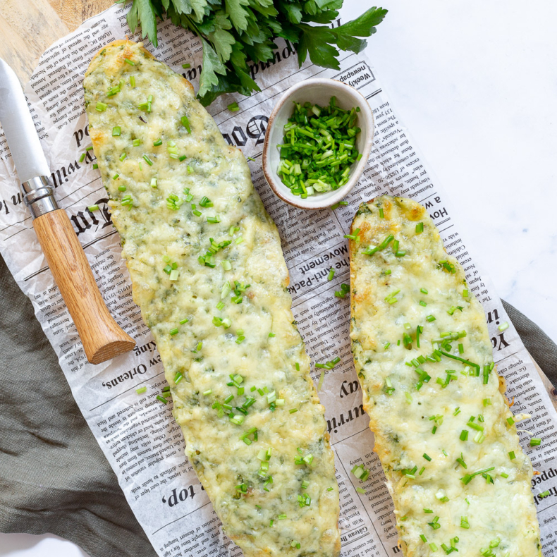 Knoflookbrood maken (met gepofte knoflook!)