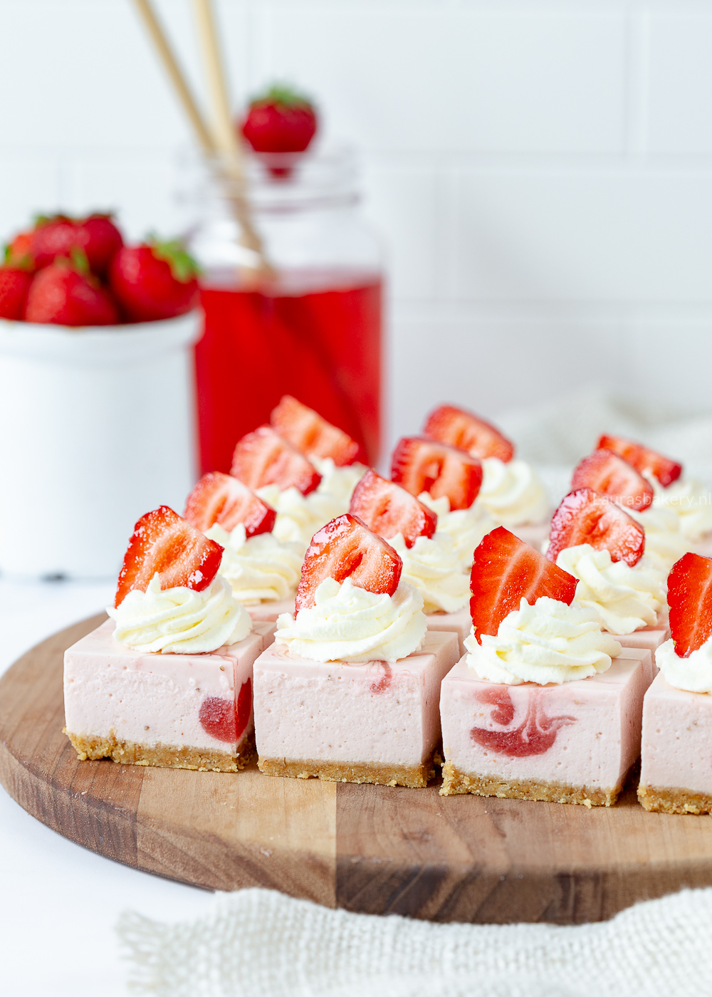 Aardbeien cheesecake bites