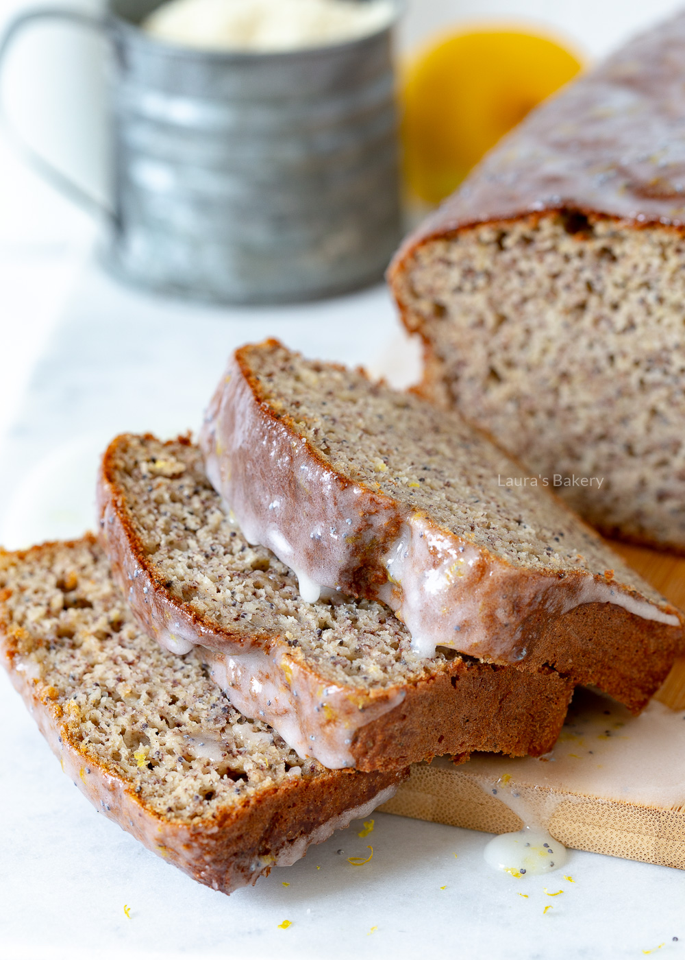 Bananenbrood met maanzaad