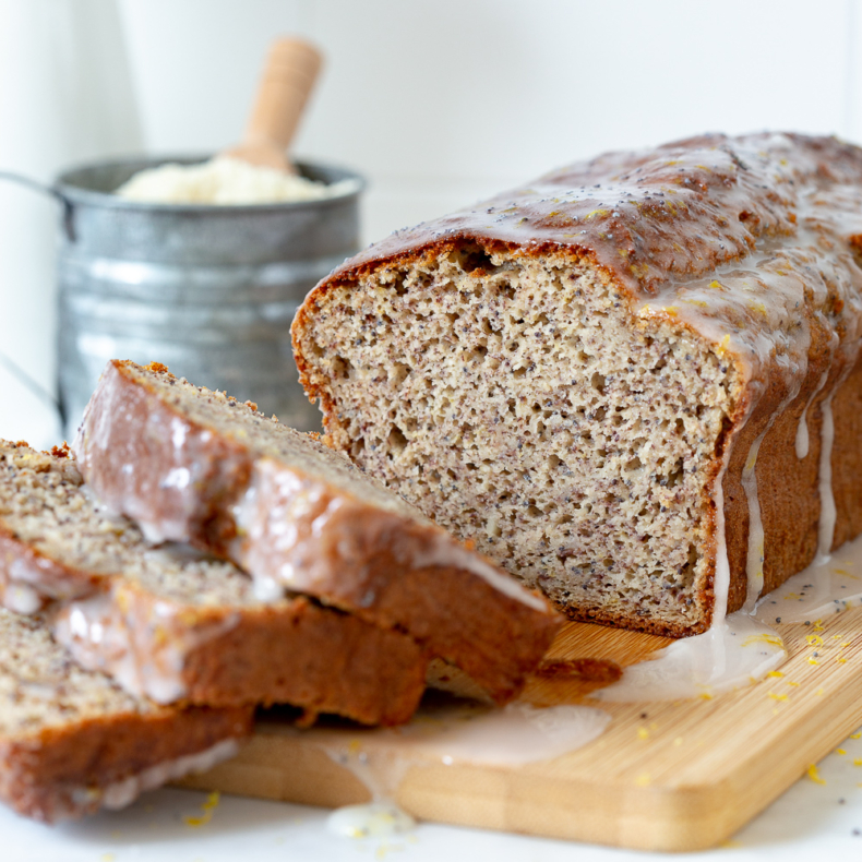 Citroen-maanzaad bananenbrood