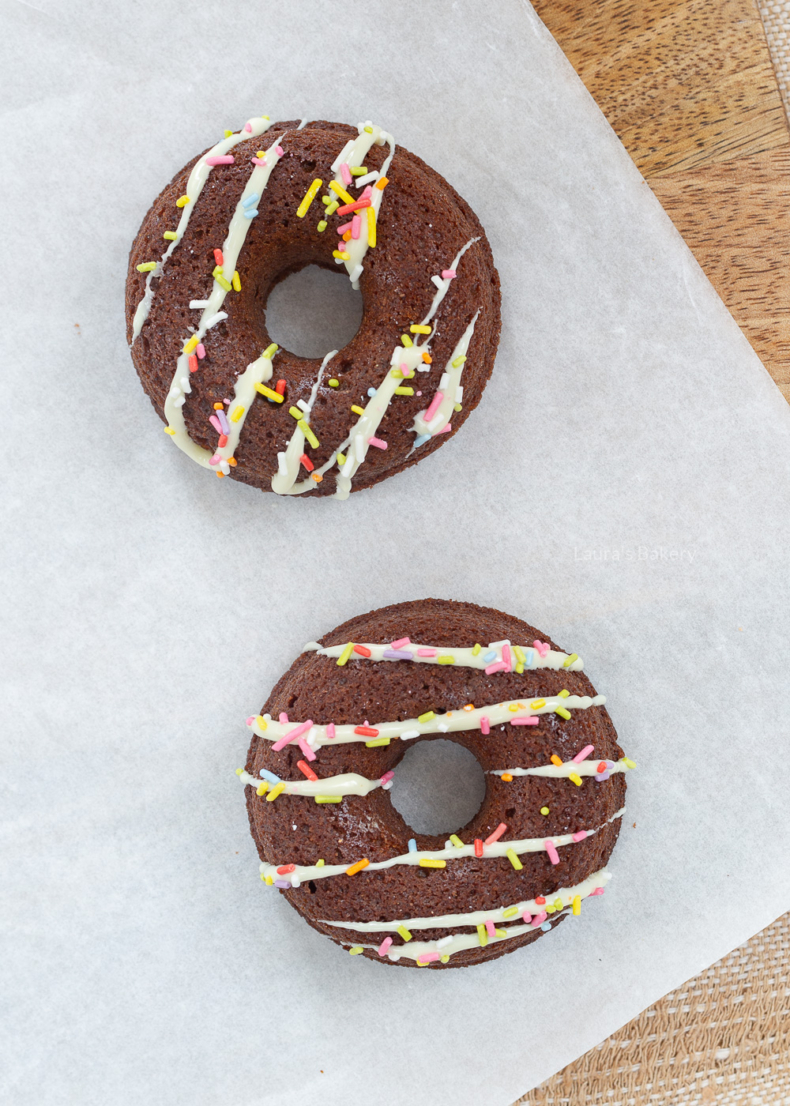 Chocolade donuts (chocolade cake donuts) (1)