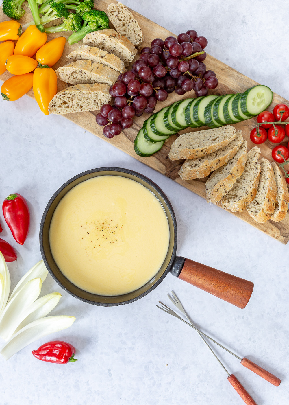 Heerlijk kaasfondue recept + dips