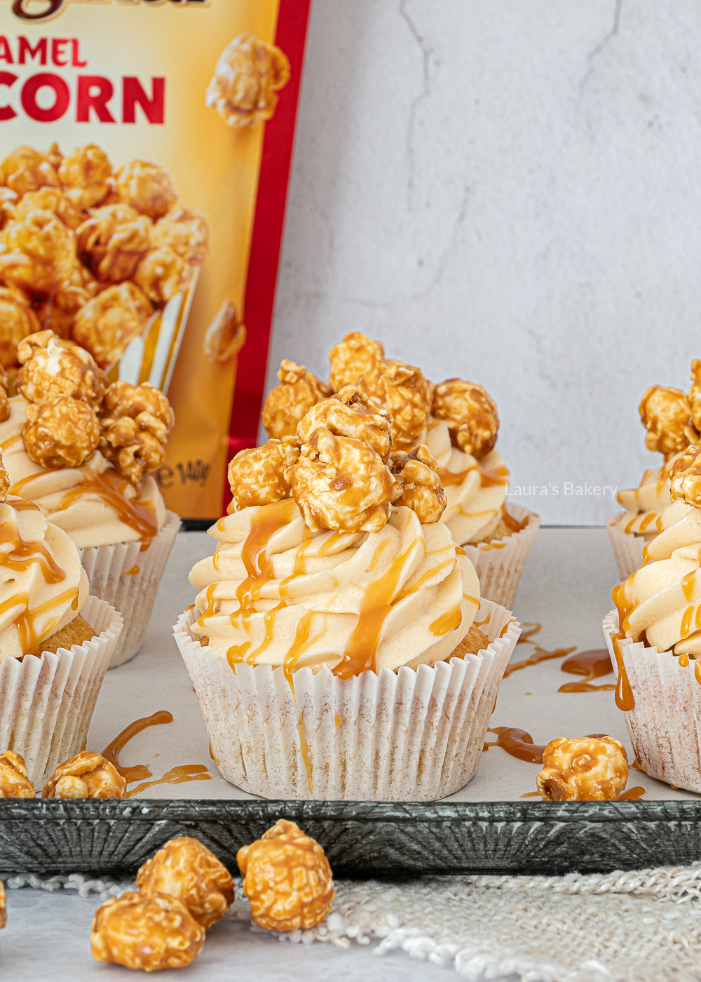 Caramel popcorn cupcakes