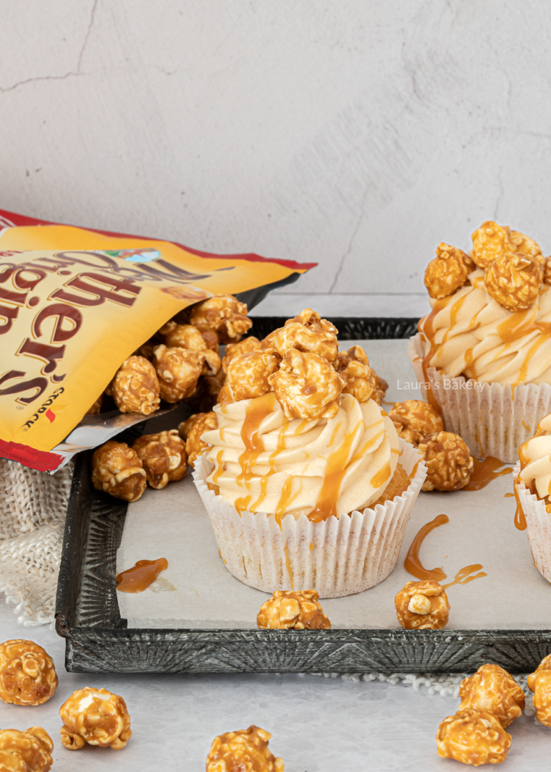 Caramel popcorn cupcakes 5x7 WM-4