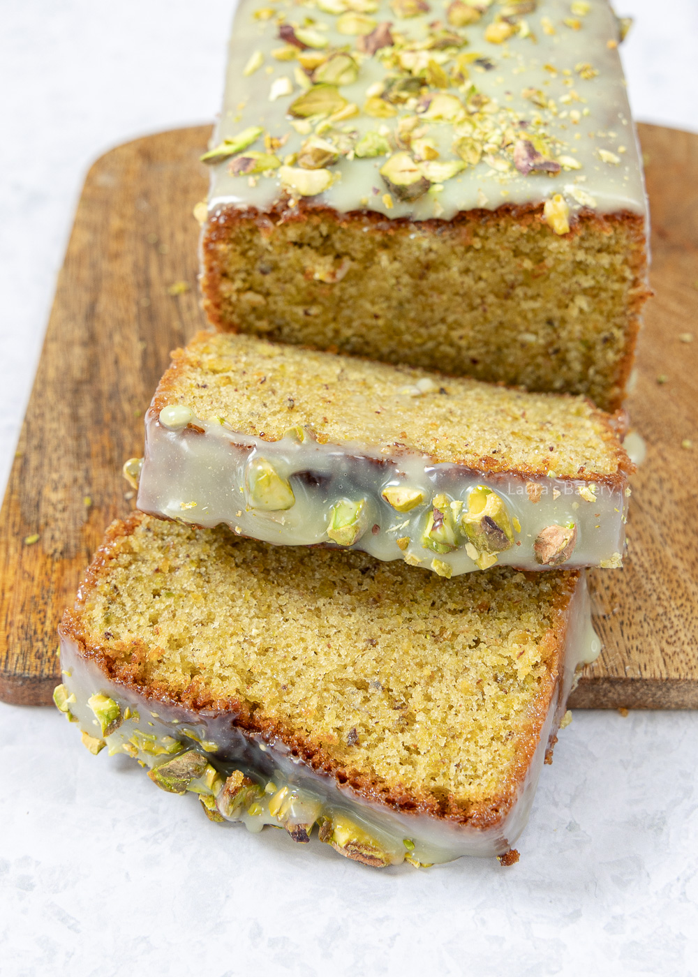 Pistache cake met witte chocolade ganache