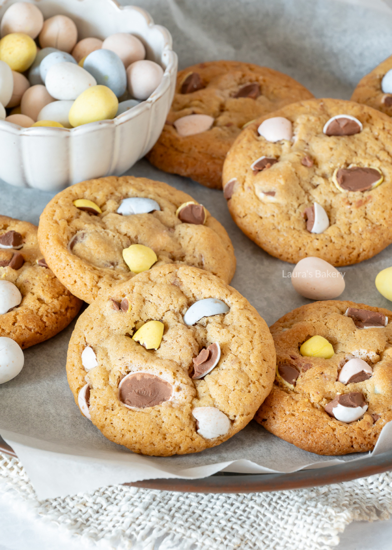 Chocolate chip cookies met paaseitjes (1)