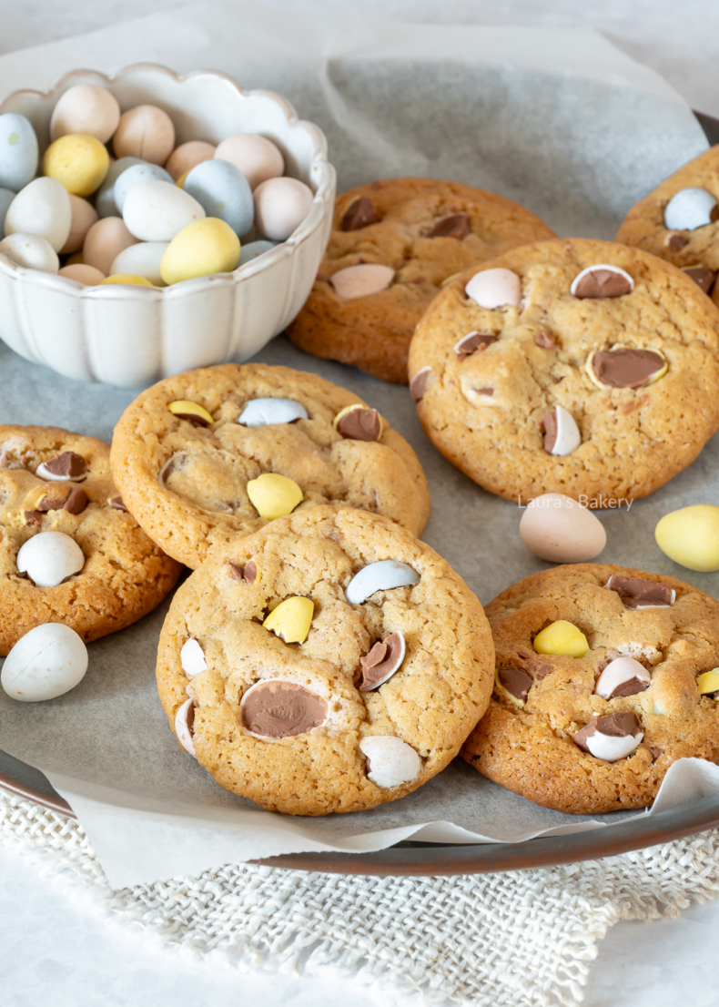 Chocolate chip cookies met paaseitjes (3)