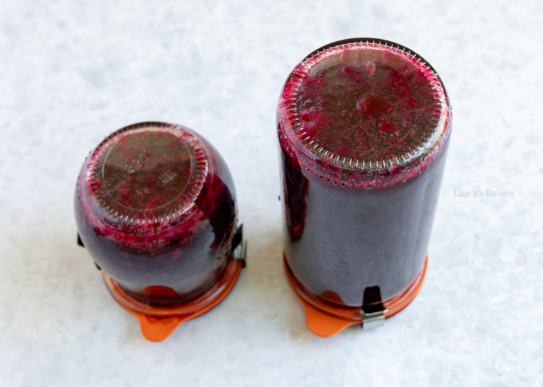 Blauwe bessen jam bewaren