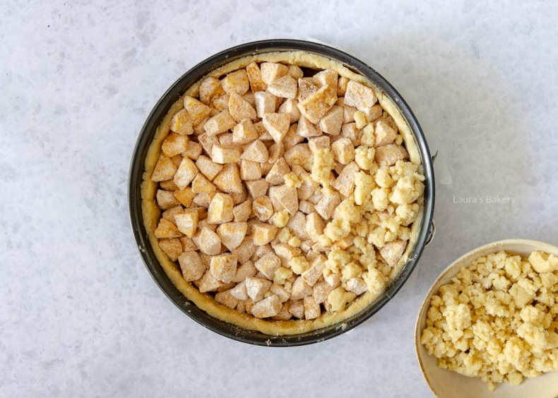 Zelf appelkruimeltaart maken